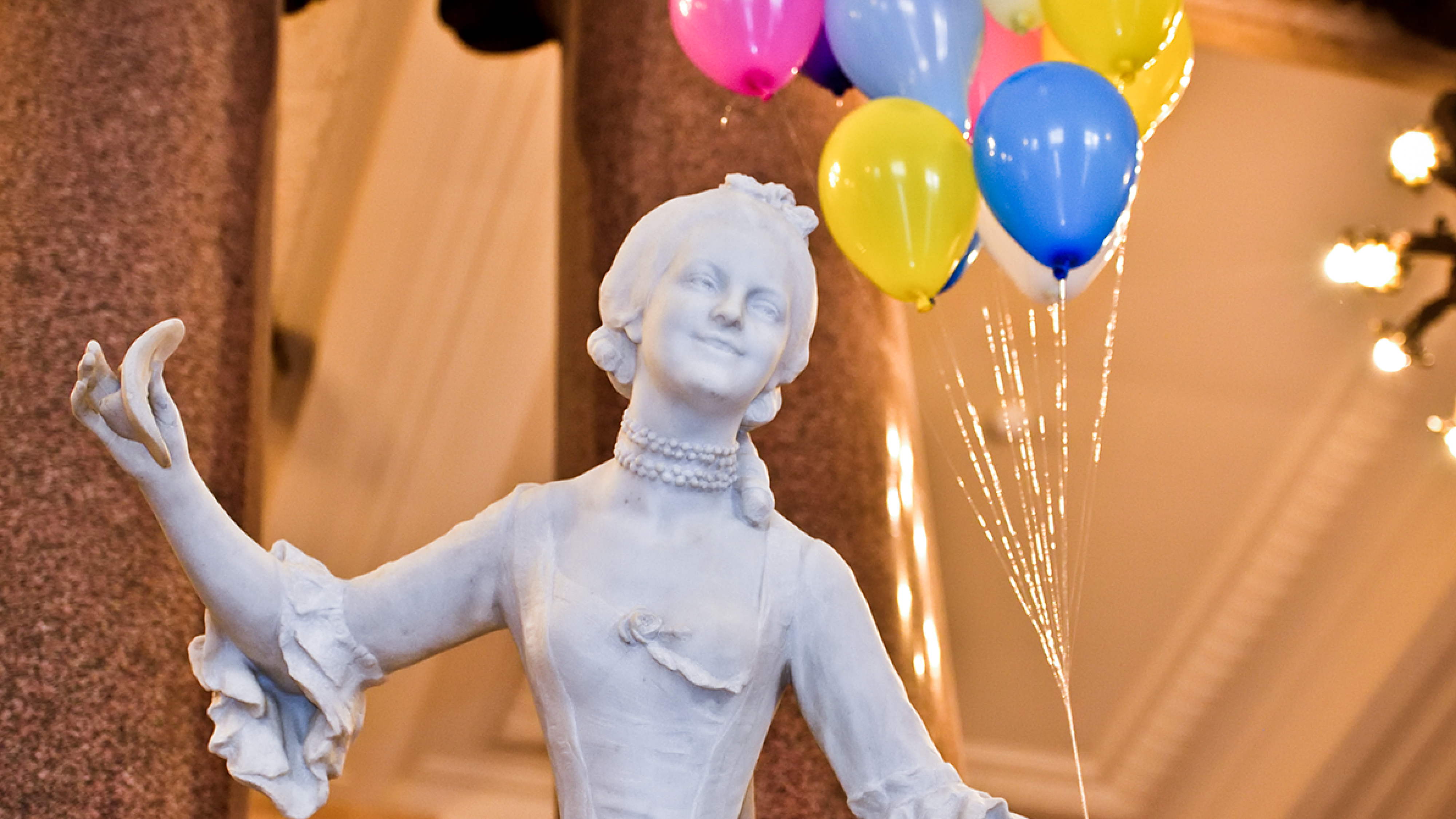Family tours: Visit the Opéra-Comique | Opéra-Comique